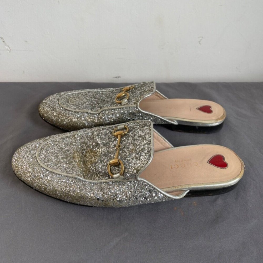 *SOLD*. Gucci Silver Glitter Leather Princetown Flat Mule Size 38 EU/ 8 US -